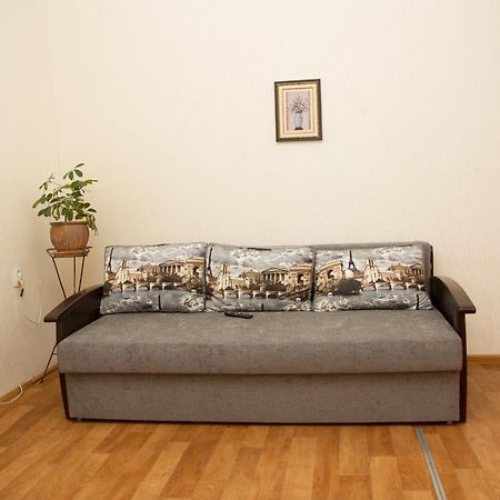 Apartment On Zhukovskogo オデッサ エクステリア 写真