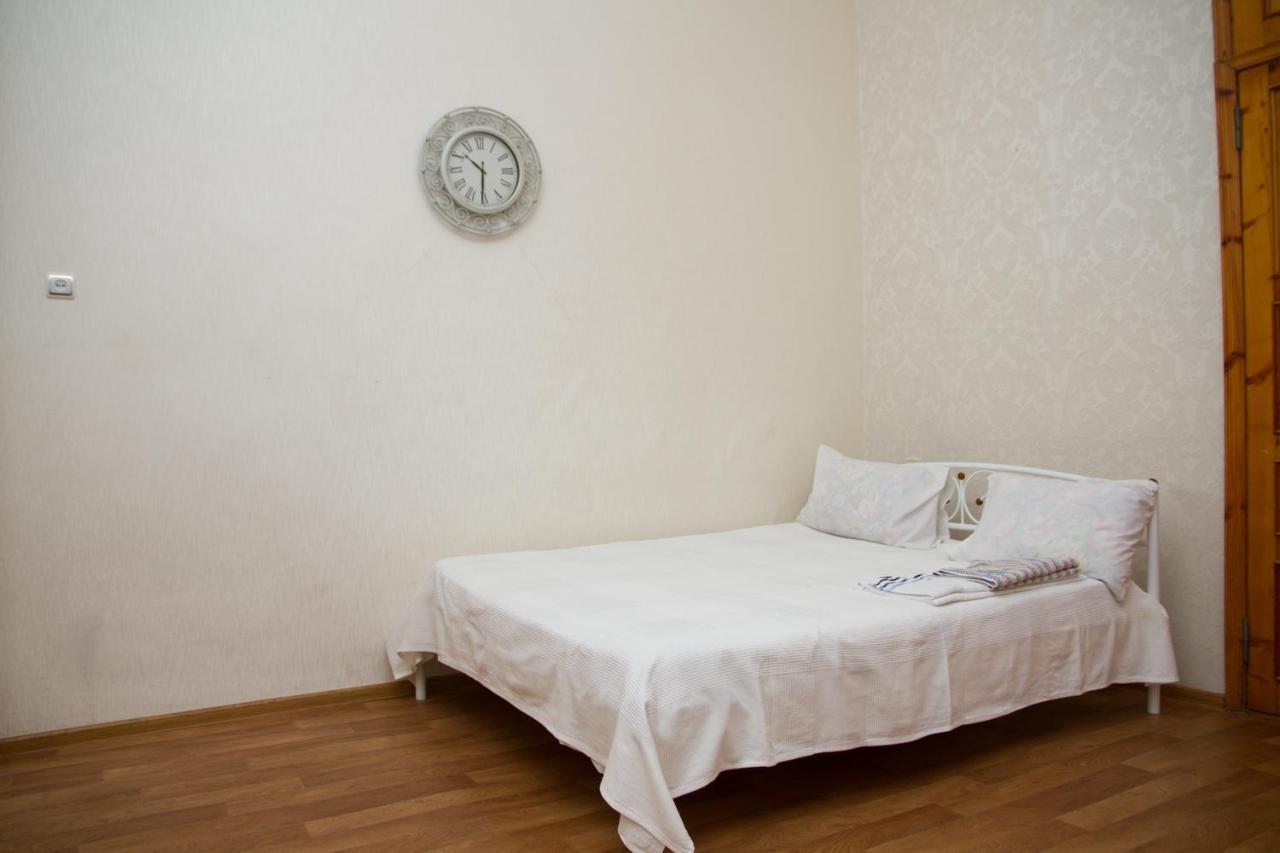 Apartment On Zhukovskogo オデッサ エクステリア 写真
